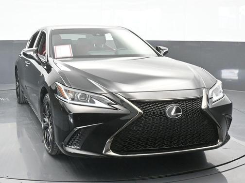Obsidian Black 2024 Lexus ES 350 F SPORT Handling