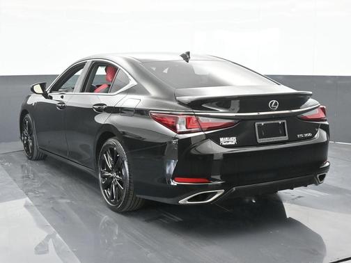 Obsidian Black 2024 Lexus ES 350 F SPORT Handling