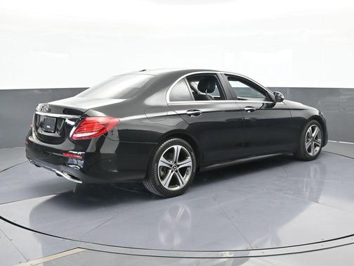 2018 Mercedes-Benz E-Class E 300