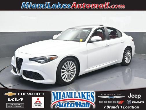 2023 Alfa Romeo Giulia Base