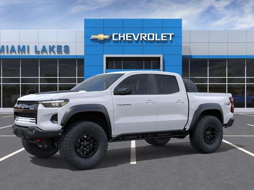 Summit White 2026 Chevrolet Colorado ZR2