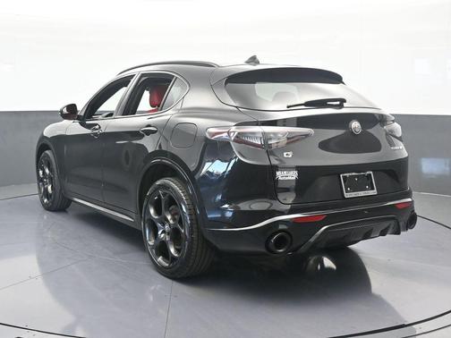 2024 Alfa Romeo Stelvio Veloce