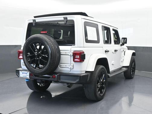 2022 Jeep Wrangler Unlimited 4xe Sahara