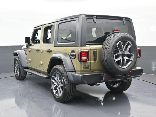2025 Jeep Wrangler 4xe Sport