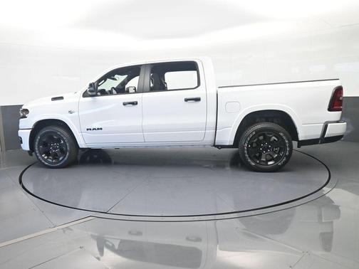 Bright White Clearcoat 2026 RAM 1500 Big Horn/Lone Star