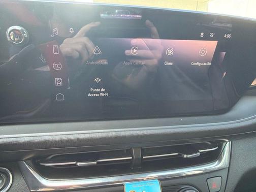 Summit White 2025 Buick Envista Preferred