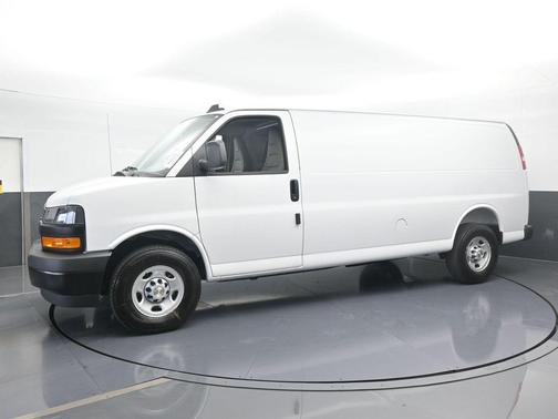 2025 Chevrolet Express 2500 Work Van
