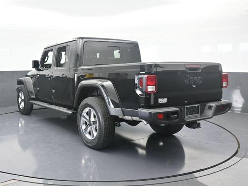 2024 Jeep Gladiator Sport