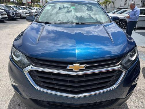 Pacific Blue Metallic 2019 Chevrolet Equinox 1LT