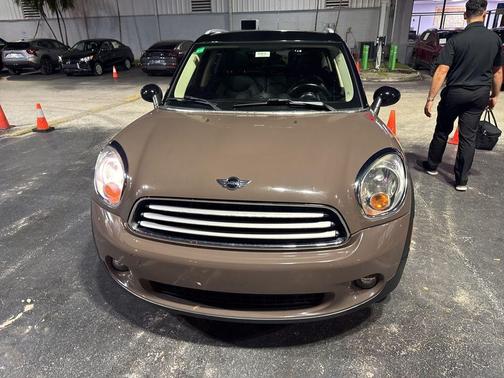 2012 MINI Cooper Countryman Base