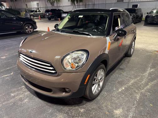 2012 MINI Cooper Countryman Base