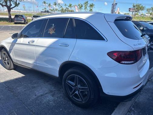 2021 Mercedes-Benz GLC 300 Base