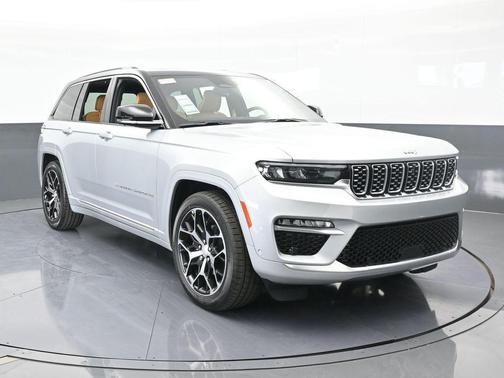 2025 Jeep Grand Cherokee Summit