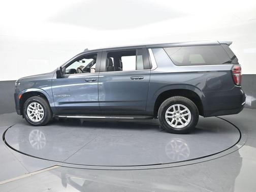 Shadow Gray Metallic 2021 Chevrolet Suburban LS