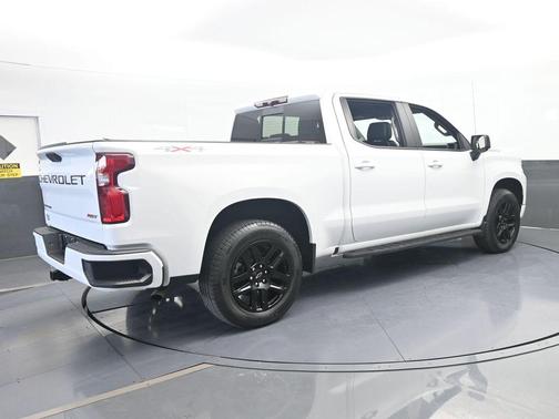 Summit White 2023 Chevrolet Silverado 1500 RST