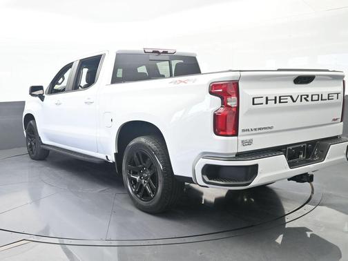 Summit White 2023 Chevrolet Silverado 1500 RST