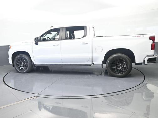Summit White 2023 Chevrolet Silverado 1500 RST