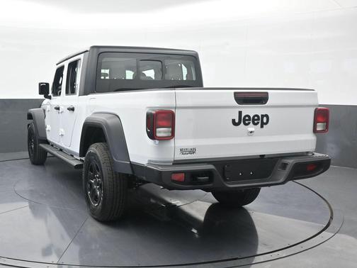 2025 Jeep Gladiator Sport