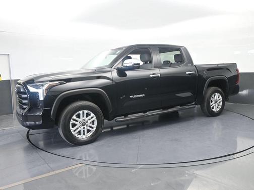 Midnight Black Metallic 2024 Toyota Tundra SR5