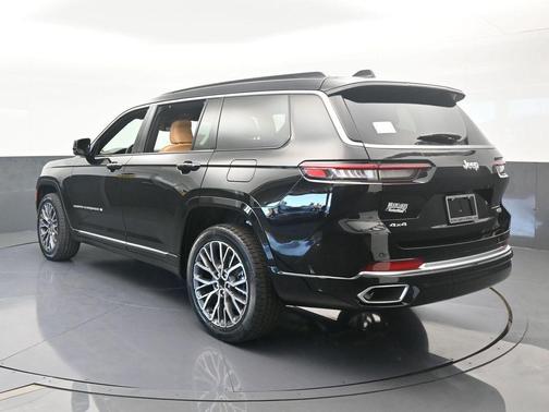 2025 Jeep Grand Cherokee L Summit