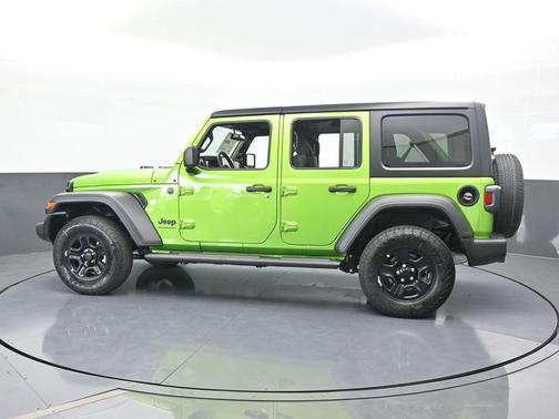 2025 Jeep Wrangler Sport
