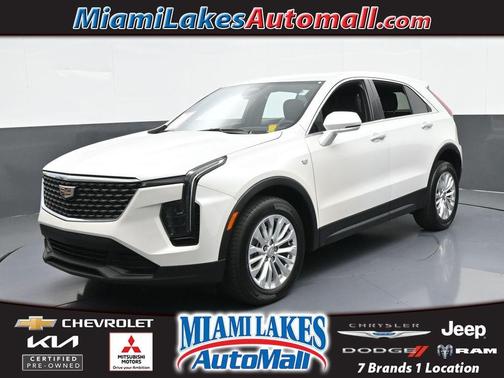 2024 Cadillac XT4 Luxury