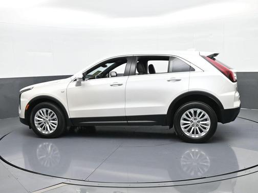 2024 Cadillac XT4 Luxury