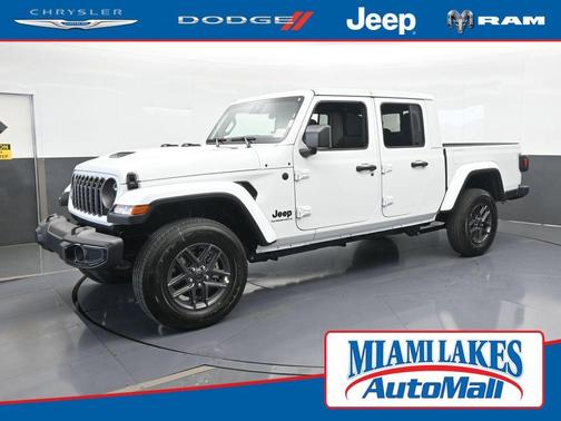 2025 Jeep Gladiator Sport
