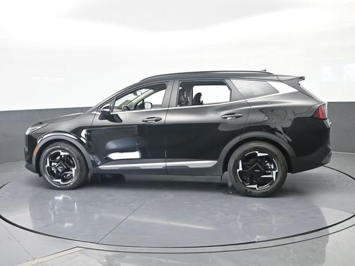 Ebony Black 2026 Kia Sportage EX