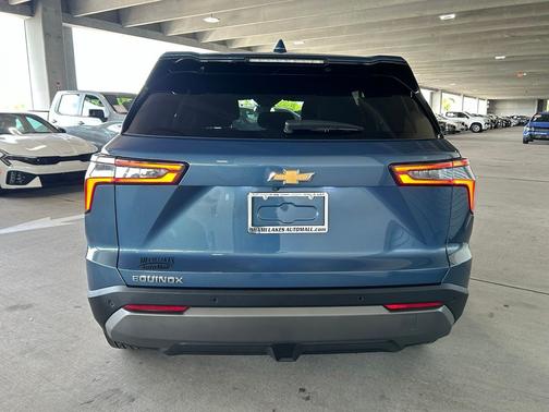 Lakeshore Blue Metallic 2026 Chevrolet Equinox LT