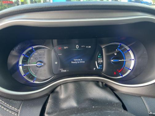 2024 Chrysler Pacifica Hybrid Select