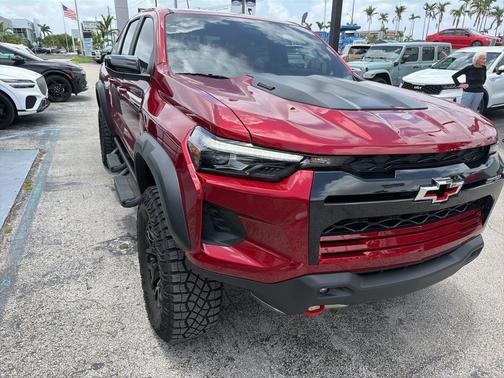 Radiant Red Tintcoat 2026 Chevrolet Colorado ZR2