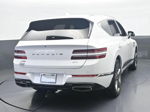 Alta White 2022 Genesis GV80 2.5T
