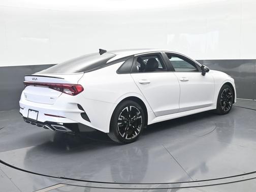 Glacial White Pearl 2023 Kia K5 GT-Line