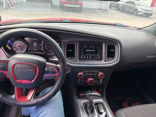 2019 Dodge Charger SXT