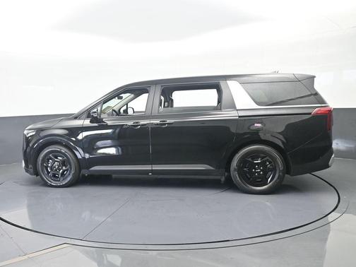 Aurora Black Pearl 2025 Kia Carnival LXS