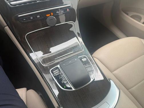 Selenite Gray Metallic 2021 Mercedes-Benz GLC 300 GLC 300