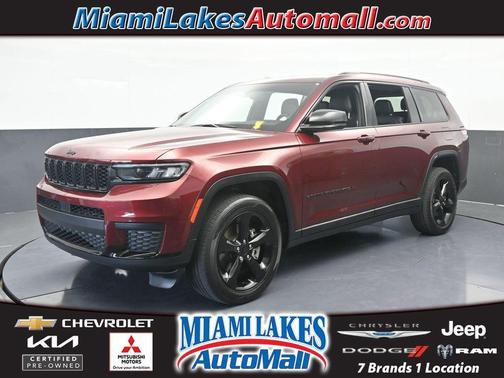2022 Jeep Grand Cherokee L Laredo