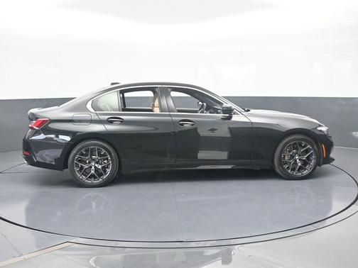 2025 BMW 330 i