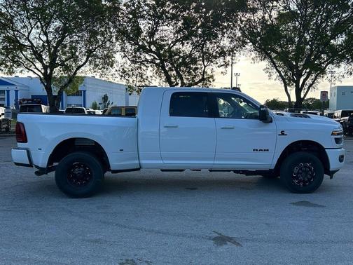 2025 RAM 3500 Laramie