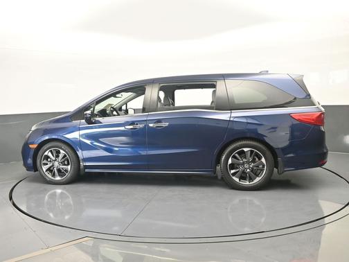 Obsidian Blue Pearl 2021 Honda Odyssey Elite