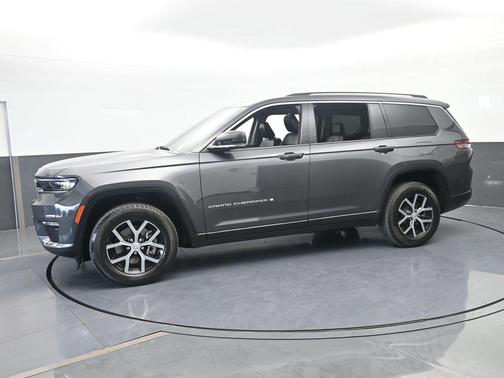 Metallic 2023 Jeep Grand Cherokee L Limited