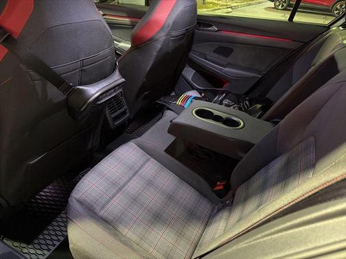 2024 Volkswagen Golf GTI 2.0T 380 SE