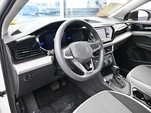 2022 Volkswagen Taos 1.5T S