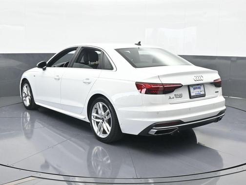 2022 Audi A4 45 S line Premium Plus