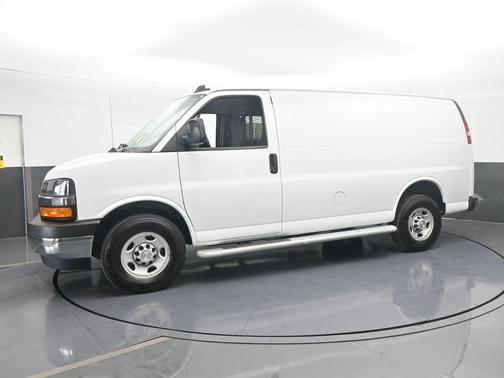 2024 Chevrolet Express 2500 Work Van