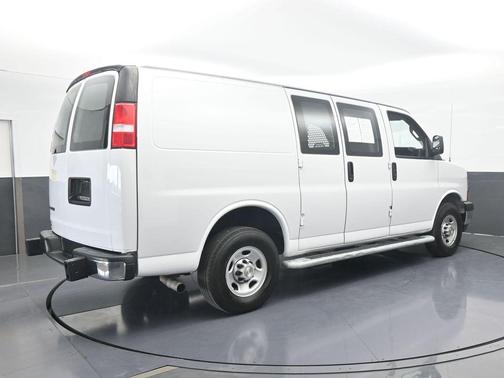 2024 Chevrolet Express 2500 Work Van