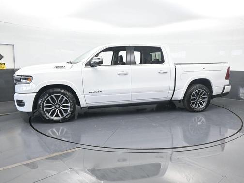 Bright White Clearcoat 2025 RAM 1500 Limited