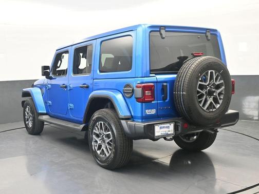 Hydro Blue Pearl 2025 Jeep Wrangler Sahara