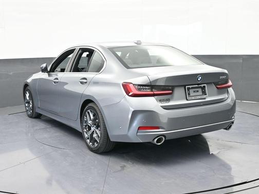 2025 BMW 330 i